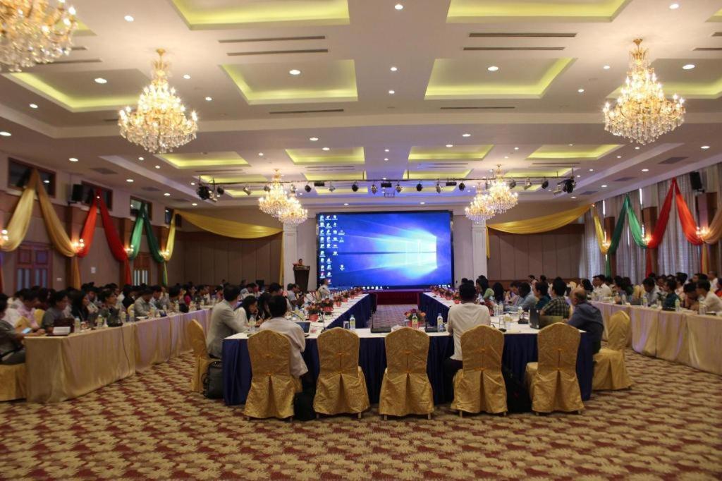 호라이즌 레이크 뷰 리조트 Naypyidaw 외부 사진